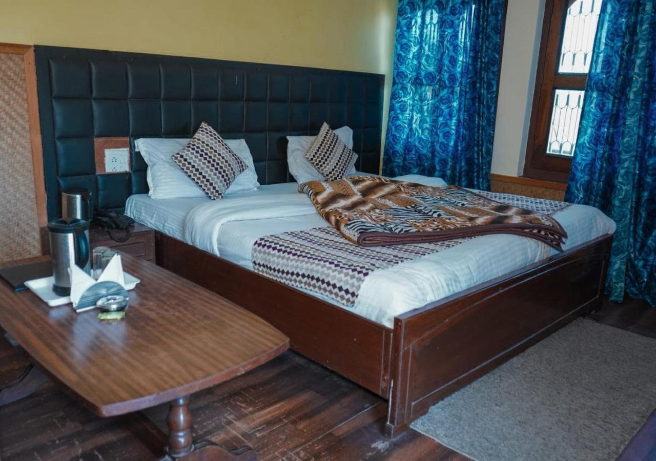 Himalaya Mount View Resort Uttarakhand Kausani Exteriör bild