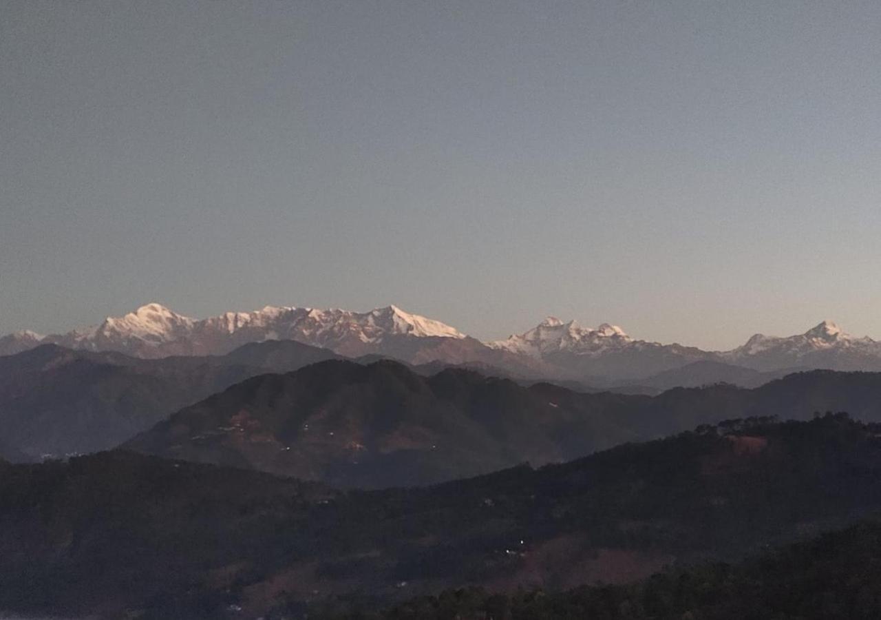 Himalaya Mount View Resort Uttarakhand Kausani Exteriör bild